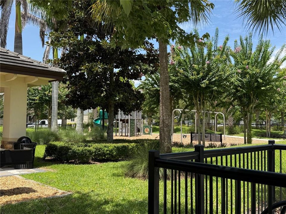 En Venta: $1,150,000 (5 camas, 4 baños, 3231 Pies cuadrados)