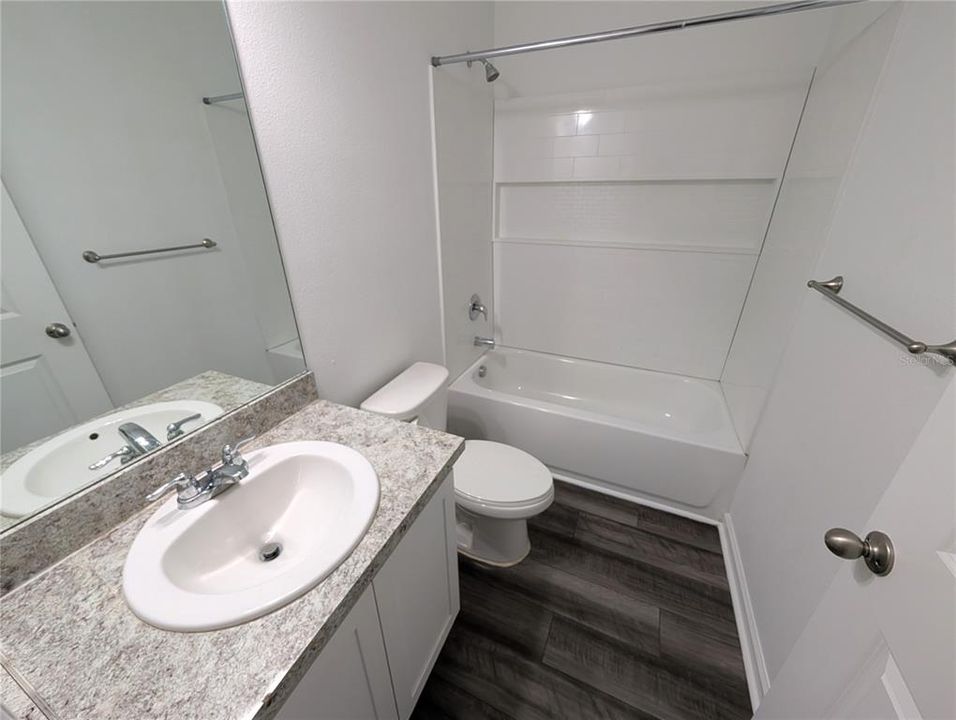 En Renta: $2,095 (3 camas, 2 baños, 1412 Pies cuadrados)