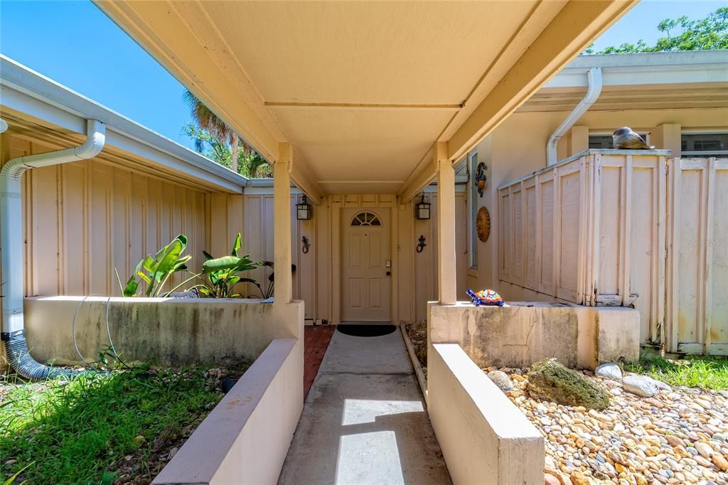 En Venta: $950,000 (3 camas, 3 baños, 2586 Pies cuadrados)