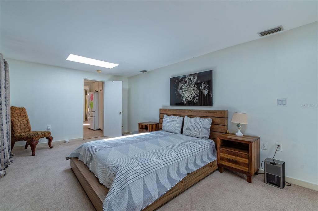 En Venta: $950,000 (3 camas, 3 baños, 2586 Pies cuadrados)