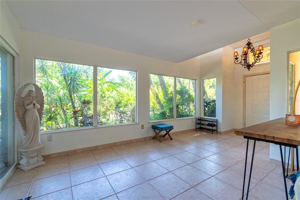 En Venta: $950,000 (3 camas, 3 baños, 2586 Pies cuadrados)