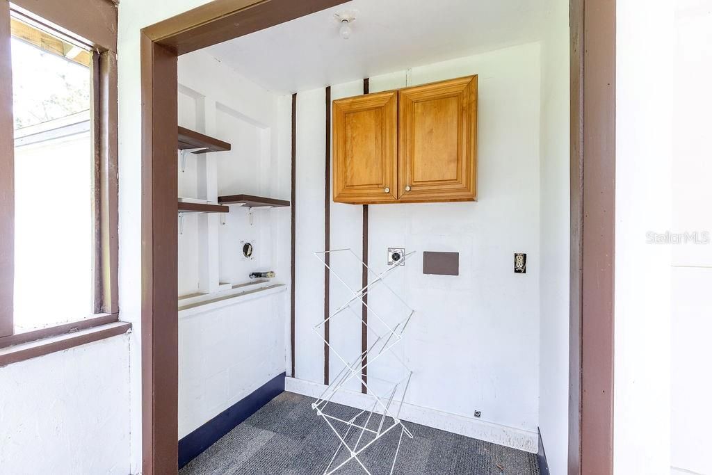 En Venta: $230,000 (3 camas, 2 baños, 1120 Pies cuadrados)