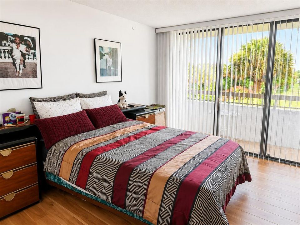 En Venta: $249,900 (3 camas, 2 baños, 2035 Pies cuadrados)
