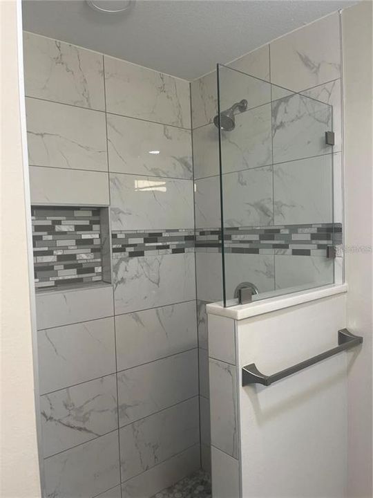 For Sale: $399,900 (3 beds, 2 baths, 1508 Square Feet)