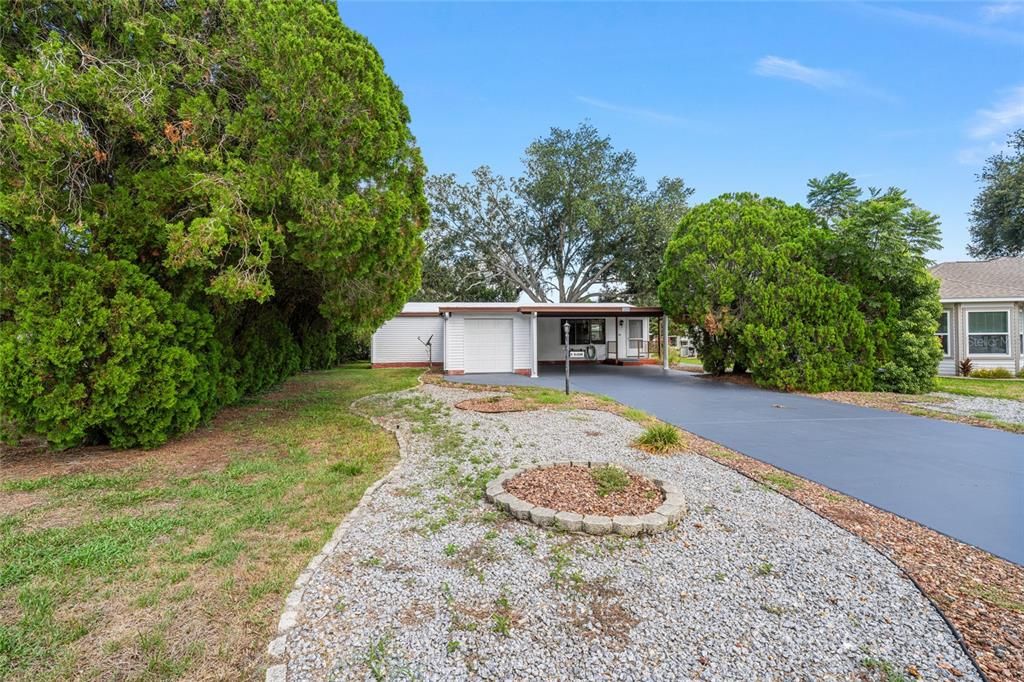For Sale: $199,500 (2 beds, 2 baths, 1248 Square Feet)