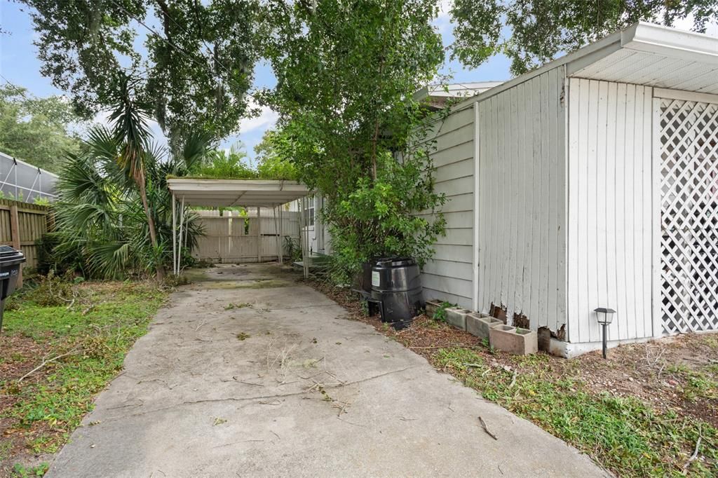 For Sale: $799,000 (6 beds, 0 baths, 2710 Square Feet)