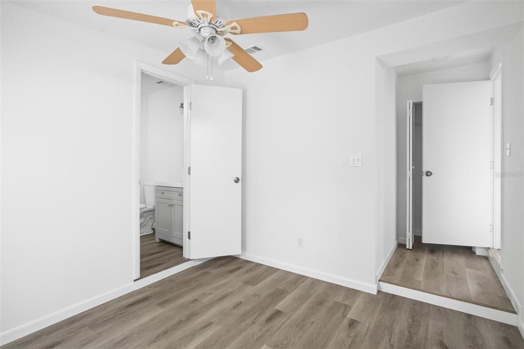 For Sale: $799,000 (6 beds, 0 baths, 2710 Square Feet)