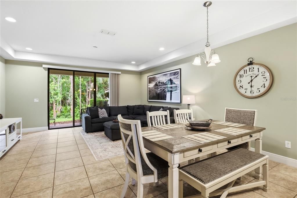 En Venta: $276,700 (3 camas, 2 baños, 1632 Pies cuadrados)