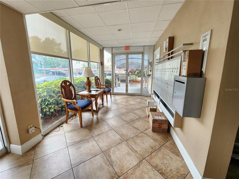 For Rent: $2,000 (2 beds, 2 baths, 1269 Square Feet)