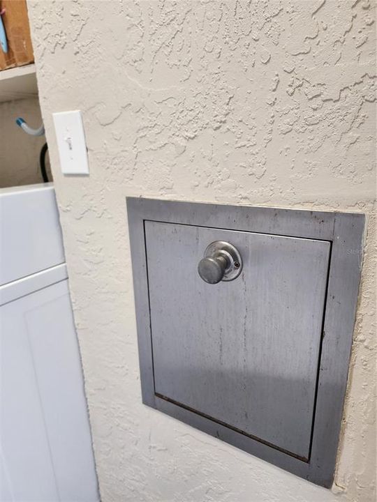 For Rent: $2,000 (2 beds, 2 baths, 1269 Square Feet)
