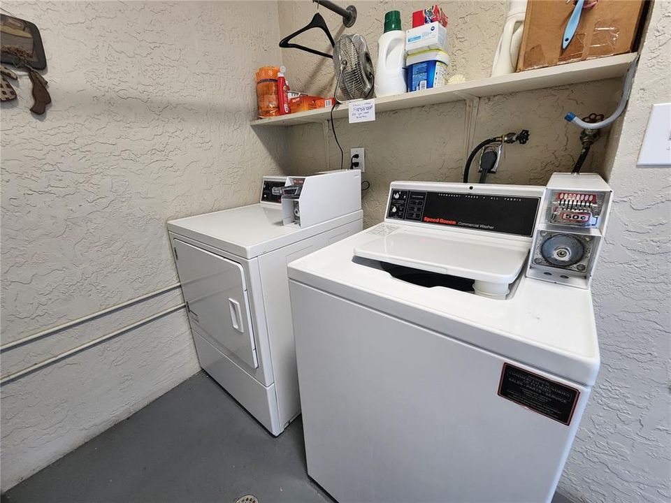 For Rent: $2,000 (2 beds, 2 baths, 1269 Square Feet)