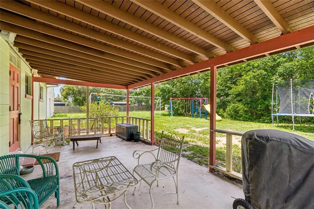 En Venta: $469,900 (3 camas, 2 baños, 1806 Pies cuadrados)