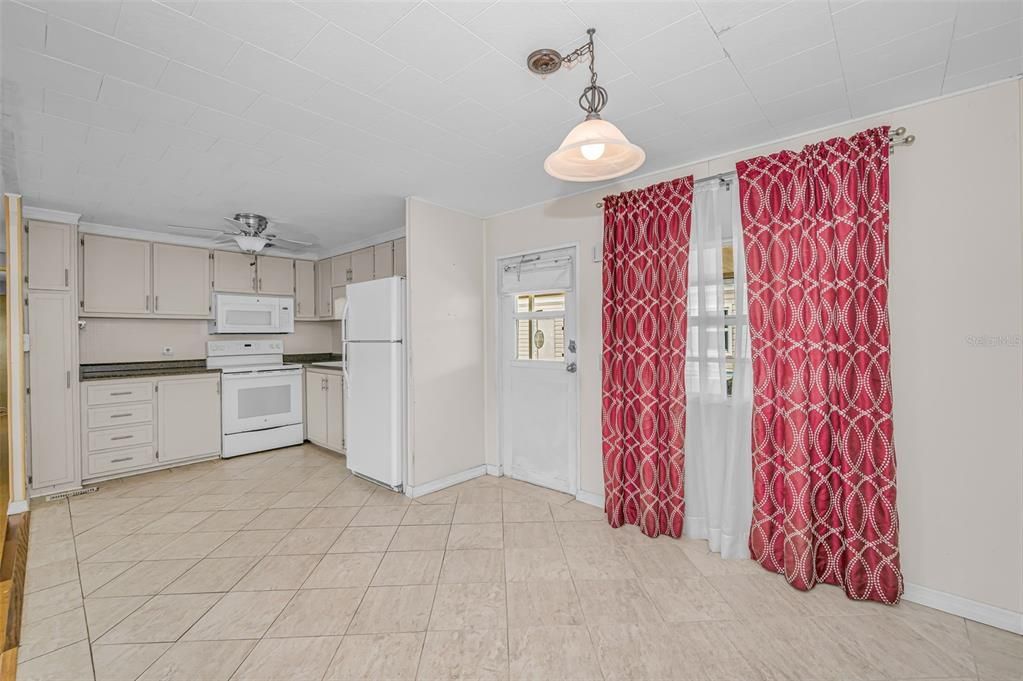 En Venta: $150,000 (2 camas, 2 baños, 912 Pies cuadrados)