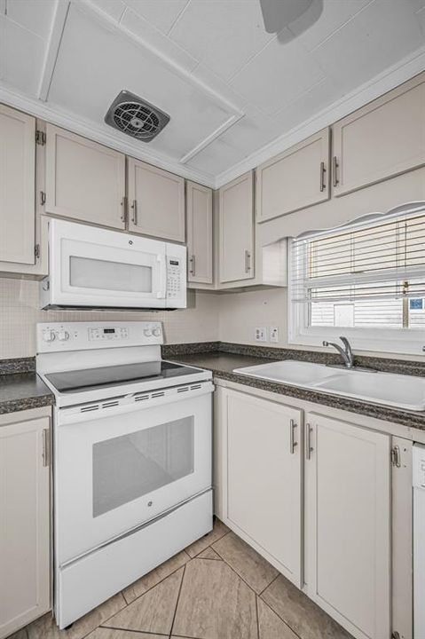 En Venta: $150,000 (2 camas, 2 baños, 912 Pies cuadrados)