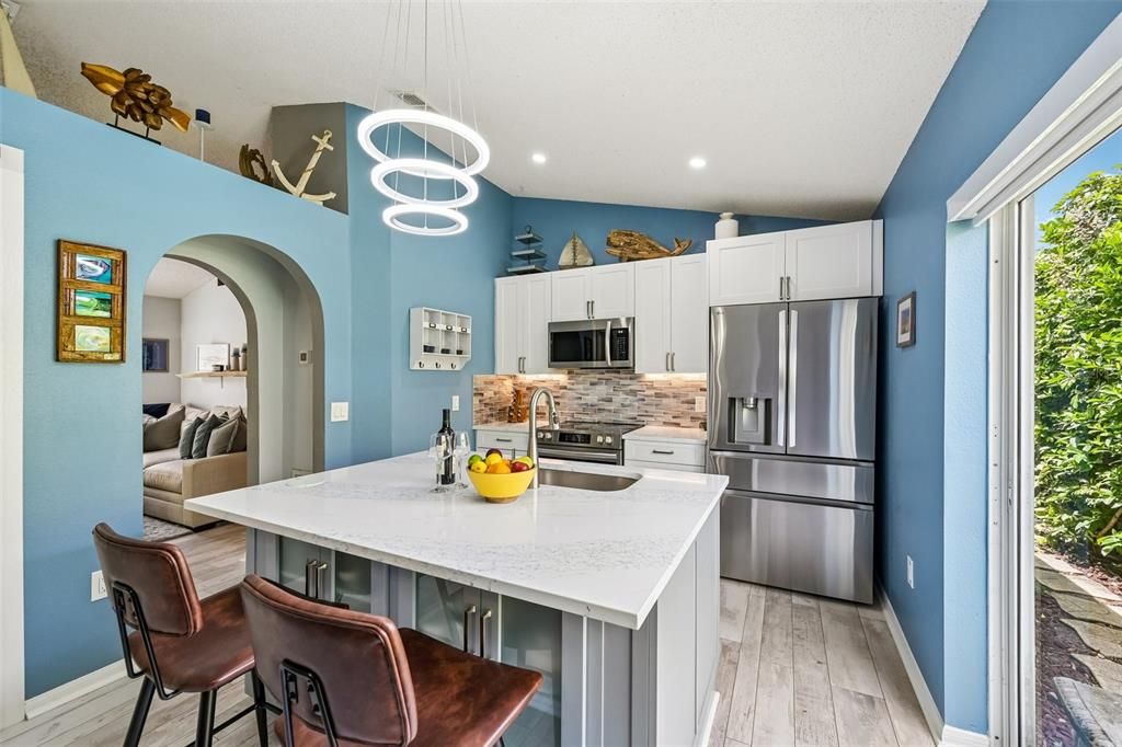 For Sale: $324,000 (3 beds, 2 baths, 1148 Square Feet)