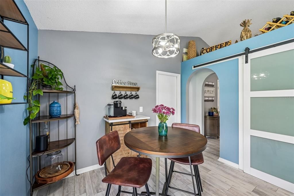 For Sale: $324,000 (3 beds, 2 baths, 1148 Square Feet)