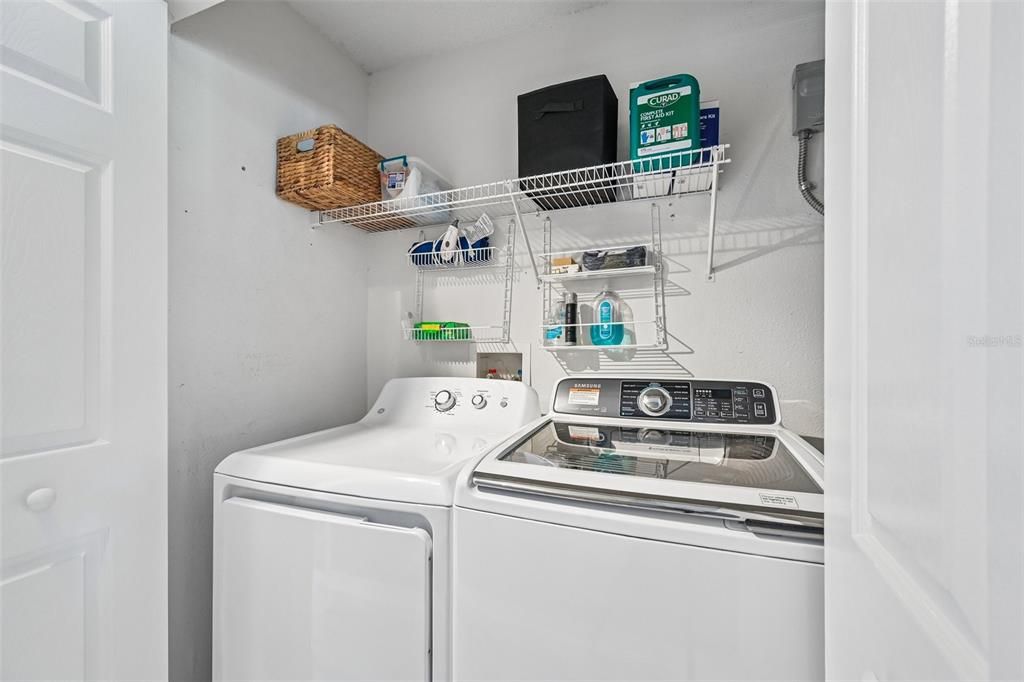 For Sale: $324,000 (3 beds, 2 baths, 1148 Square Feet)