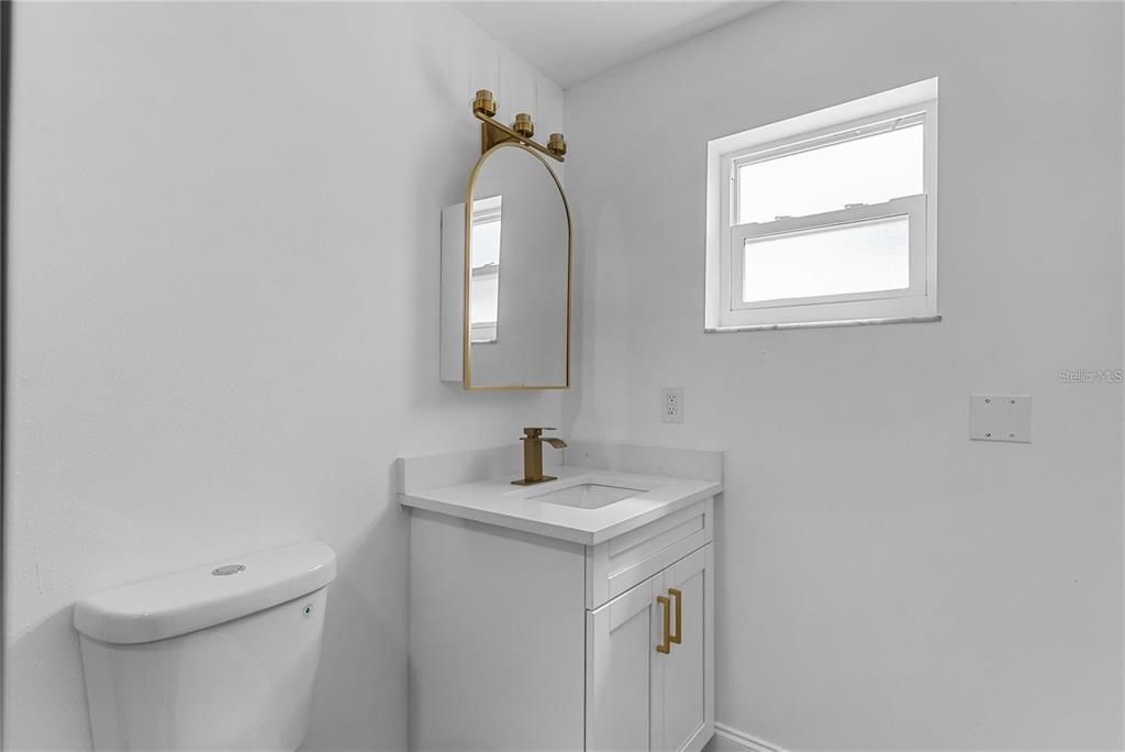 For Rent: $2,950 (4 beds, 2 baths, 1436 Square Feet)