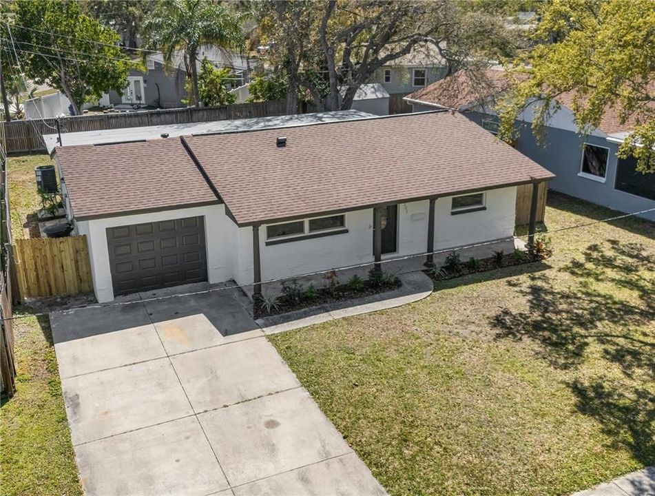 For Rent: $2,950 (4 beds, 2 baths, 1436 Square Feet)