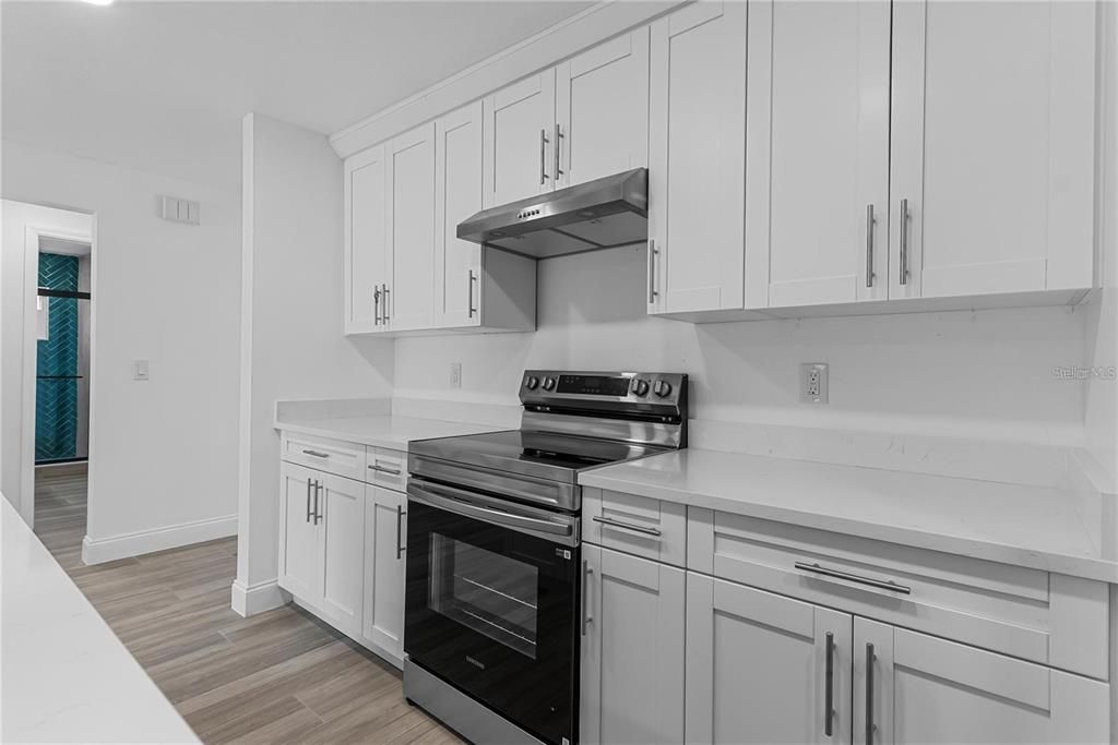 For Rent: $2,950 (4 beds, 2 baths, 1436 Square Feet)