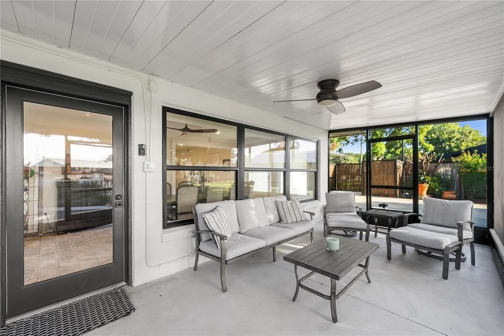 Active With Contract: $649,900 (3 beds, 3 baths, 1856 Square Feet)
