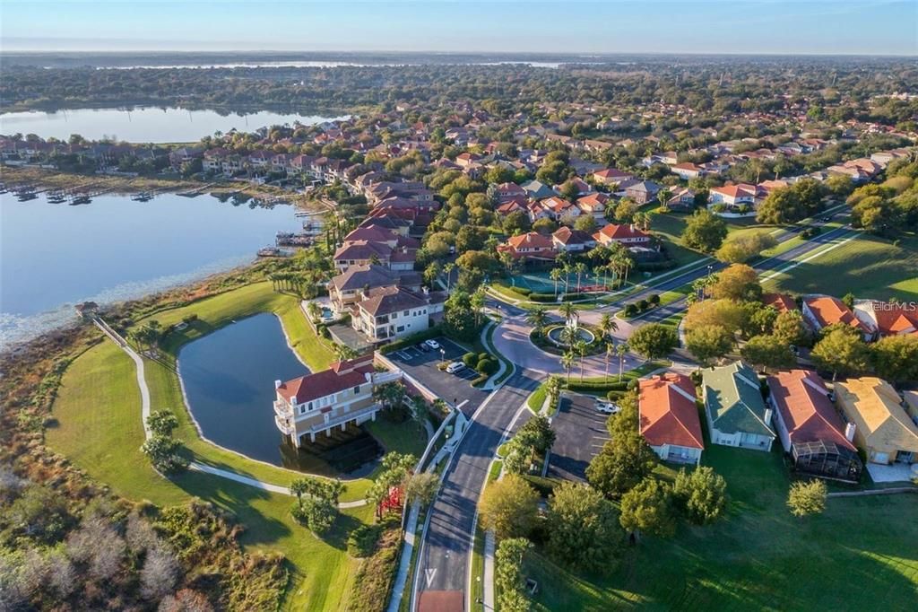 На продажу: $774,900 (3 спален, 2 ванн, 2801 Квадратных фут)