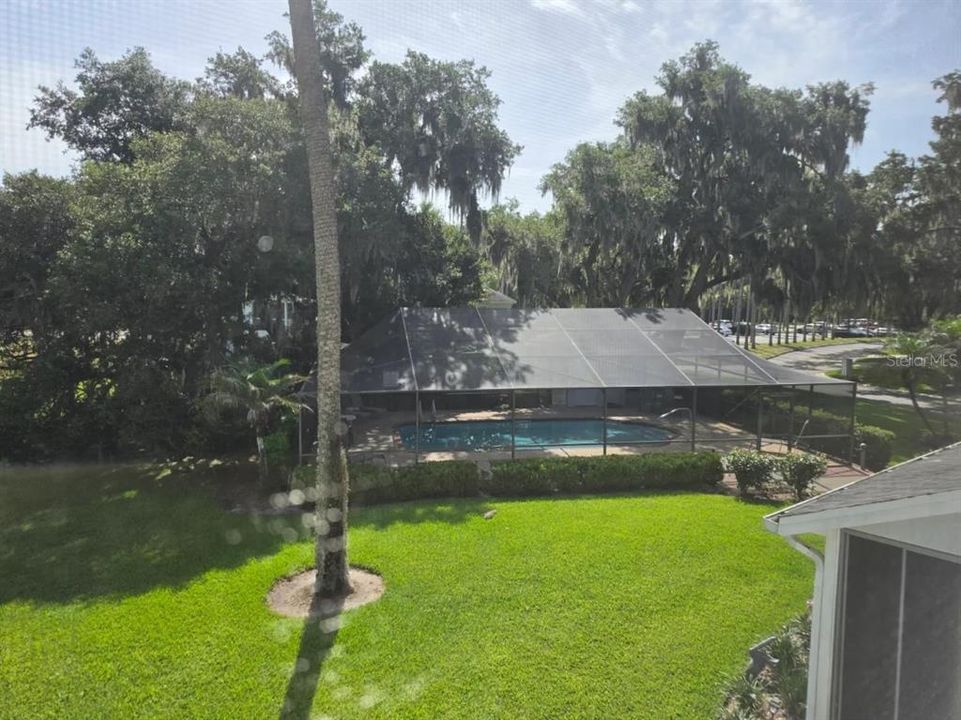 For Sale: $199,900 (3 beds, 2 baths, 1337 Square Feet)