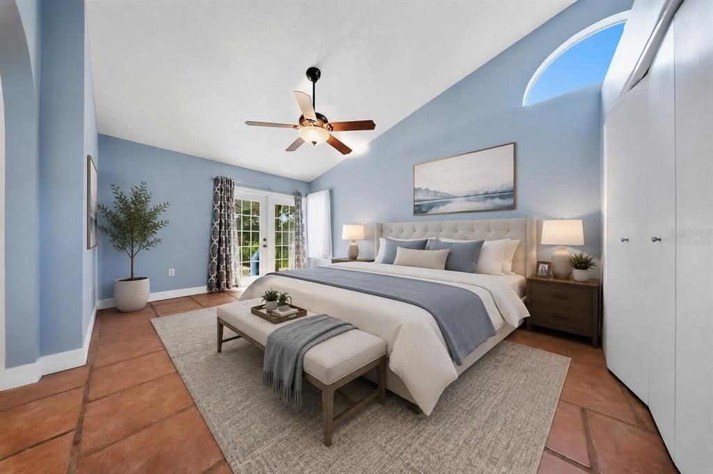 Activo con contrato: $549,900 (4 camas, 3 baños, 2568 Pies cuadrados)