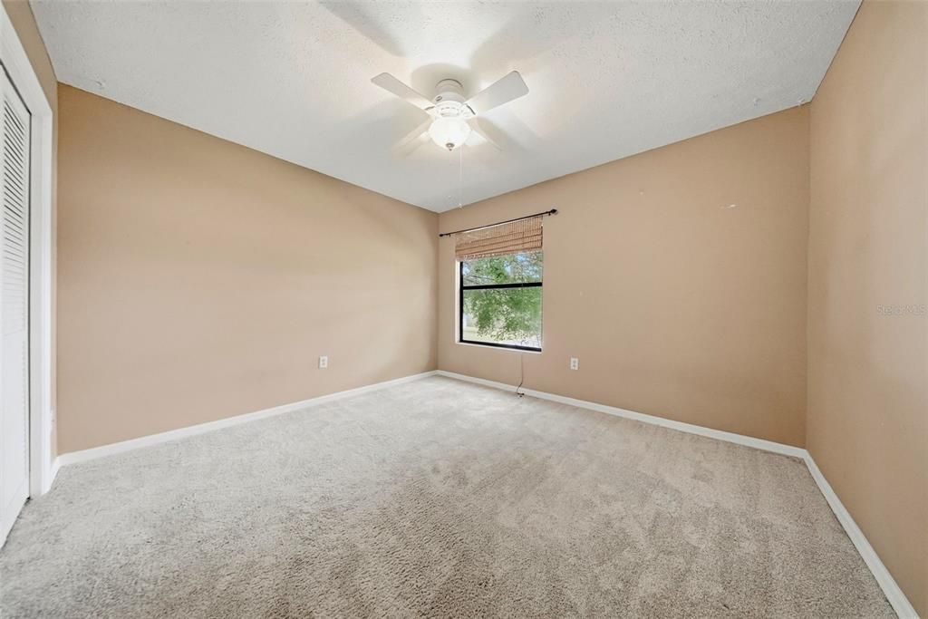 Activo con contrato: $549,900 (4 camas, 3 baños, 2568 Pies cuadrados)