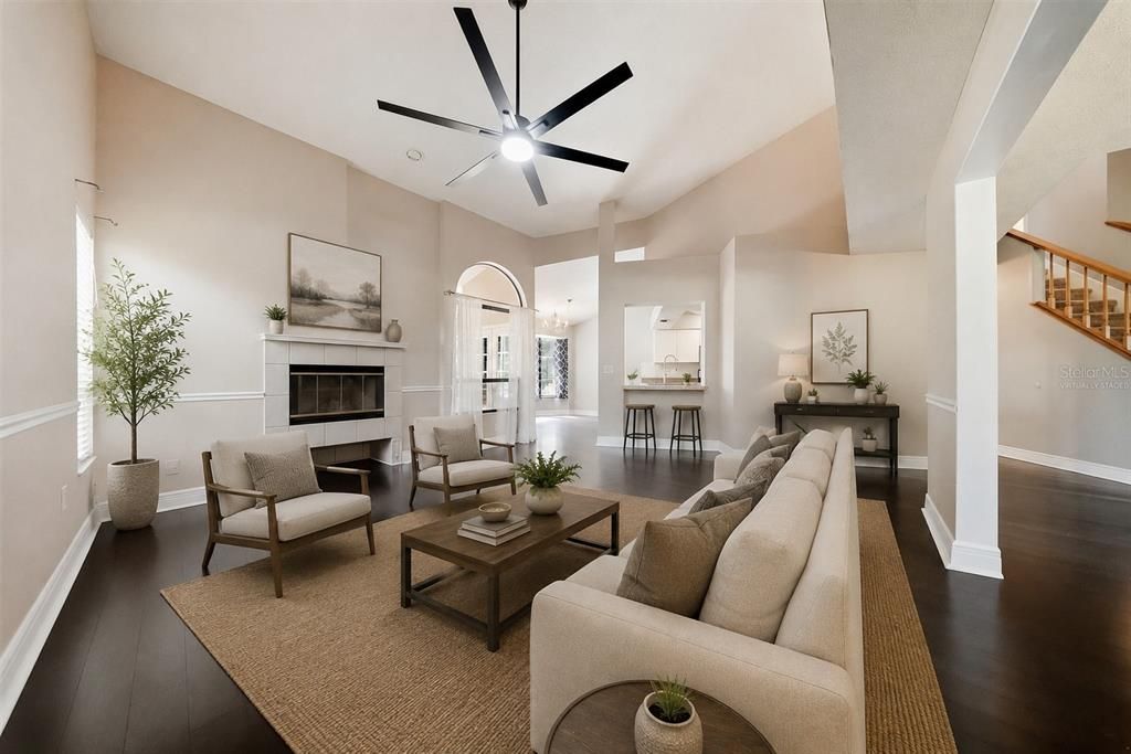 Activo con contrato: $549,900 (4 camas, 3 baños, 2568 Pies cuadrados)