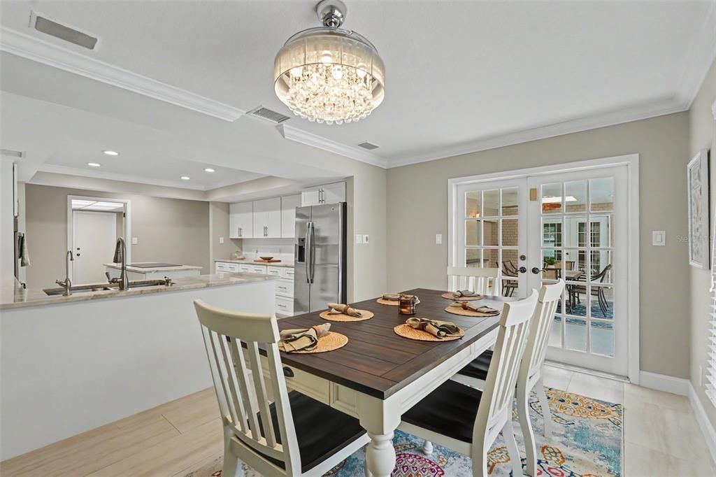 En Venta: $925,000 (4 camas, 4 baños, 3441 Pies cuadrados)