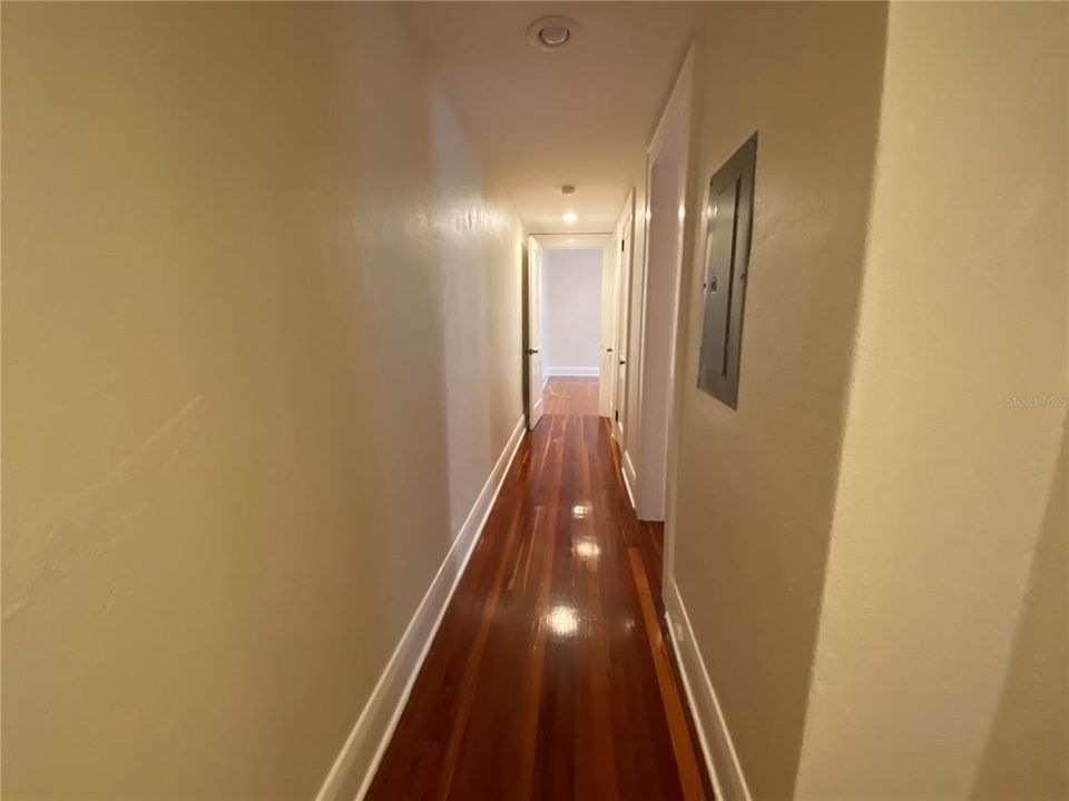 En Renta: $2,500 (1 camas, 1 baños, 1000 Pies cuadrados)