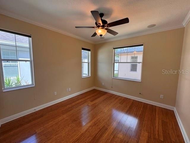 For Rent: $3,700 (3 beds, 2 baths, 2421 Square Feet)