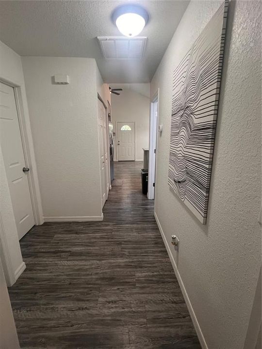 En Venta: $209,900 (3 camas, 2 baños, 1079 Pies cuadrados)