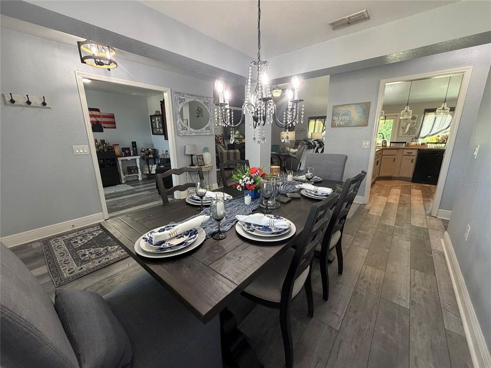For Sale: $349,900 (3 beds, 2 baths, 2035 Square Feet)