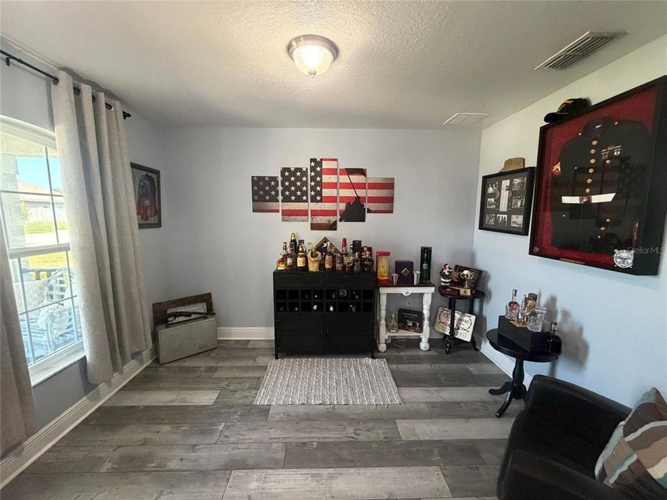 For Sale: $349,900 (3 beds, 2 baths, 2035 Square Feet)