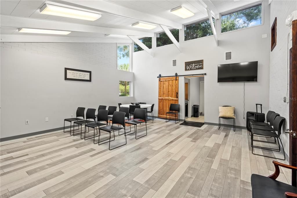 For Sale: $235,000 (0 beds, 0 baths, 1310 Square Feet)