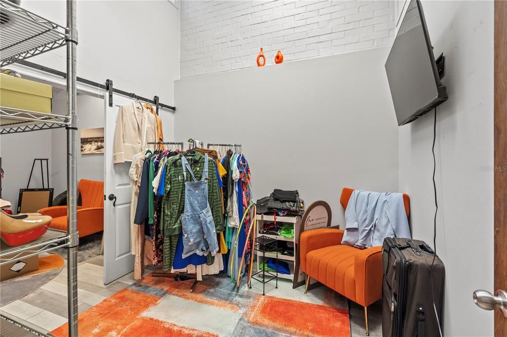 For Sale: $235,000 (0 beds, 0 baths, 1310 Square Feet)