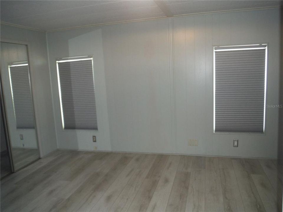 На продажу: $159,000 (2 спален, 2 ванн, 1095 Квадратных фут)