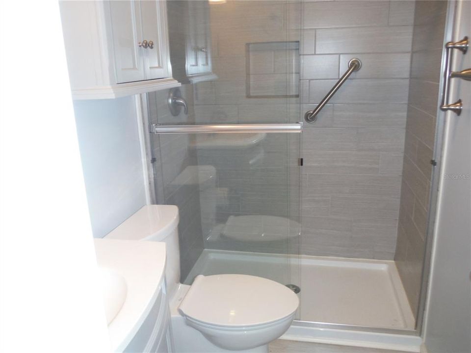 На продажу: $159,000 (2 спален, 2 ванн, 1095 Квадратных фут)
