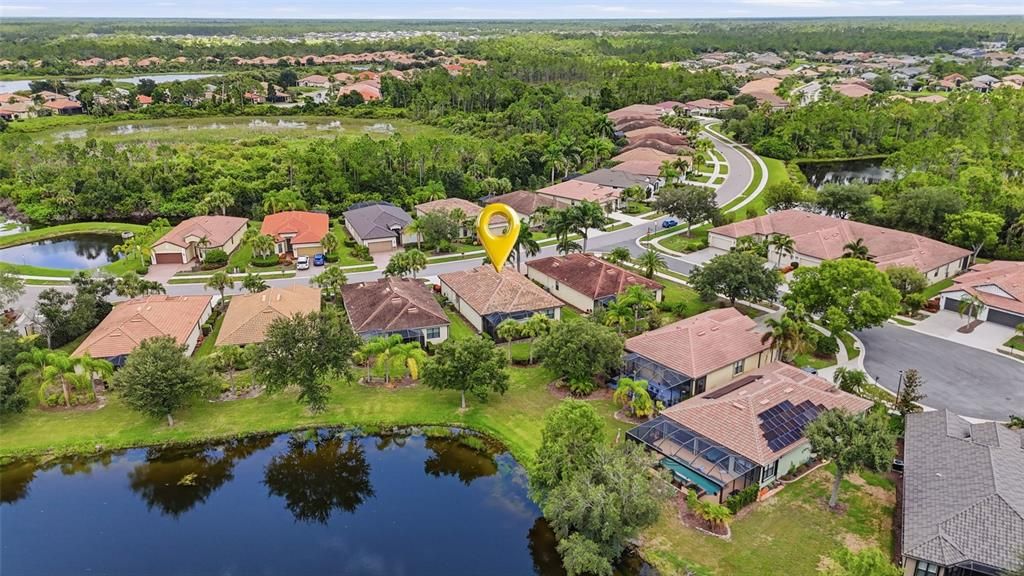 На продажу: $379,900 (3 спален, 2 ванн, 1895 Квадратных фут)