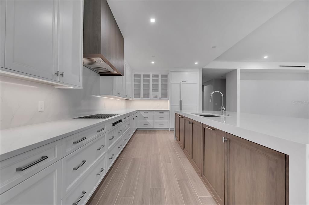 For Sale: $4,950,000 (3 beds, 4 baths, 4154 Square Feet)