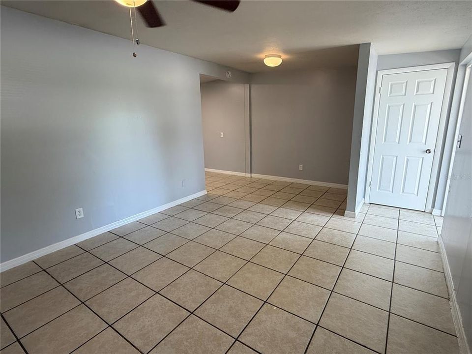 For Rent: $1,065 (1 beds, 1 baths, 644 Square Feet)