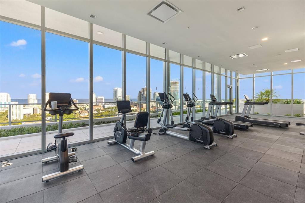 : $1,499,000 (2 camas, 2 baños, 2297 Pies cuadrados)