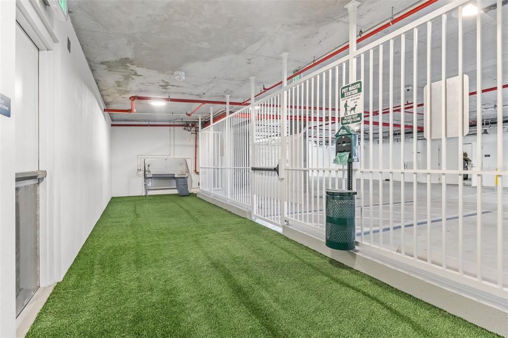 : $1,499,000 (2 camas, 2 baños, 2297 Pies cuadrados)