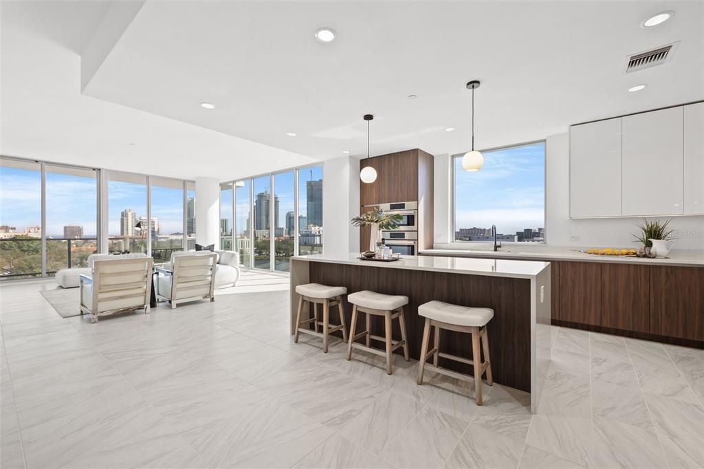 : $1,499,000 (2 camas, 2 baños, 2297 Pies cuadrados)