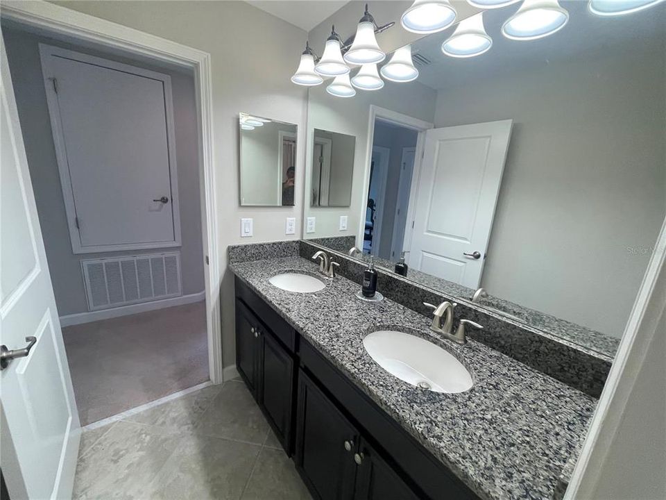 В аренду: $2,995 (4 спален, 2 ванн, 2334 Квадратных фут)