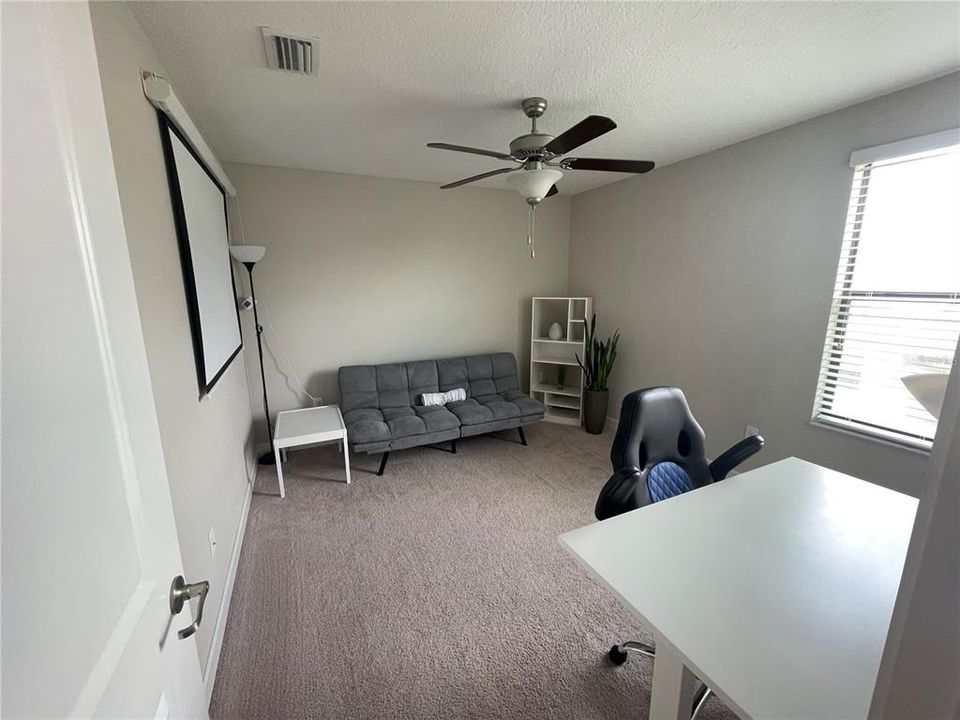 В аренду: $2,995 (4 спален, 2 ванн, 2334 Квадратных фут)