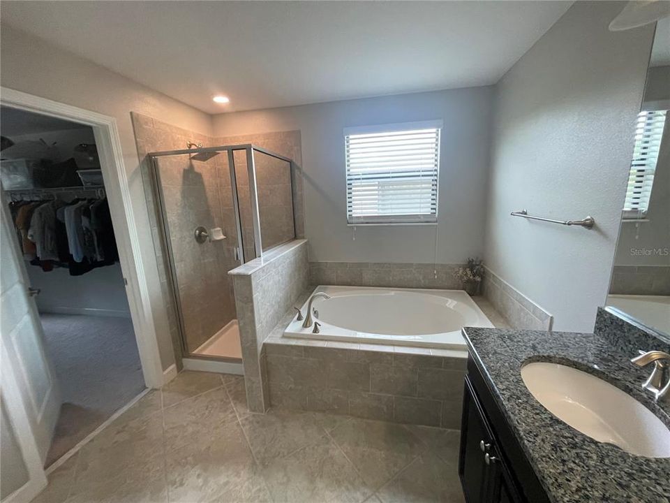 В аренду: $2,995 (4 спален, 2 ванн, 2334 Квадратных фут)