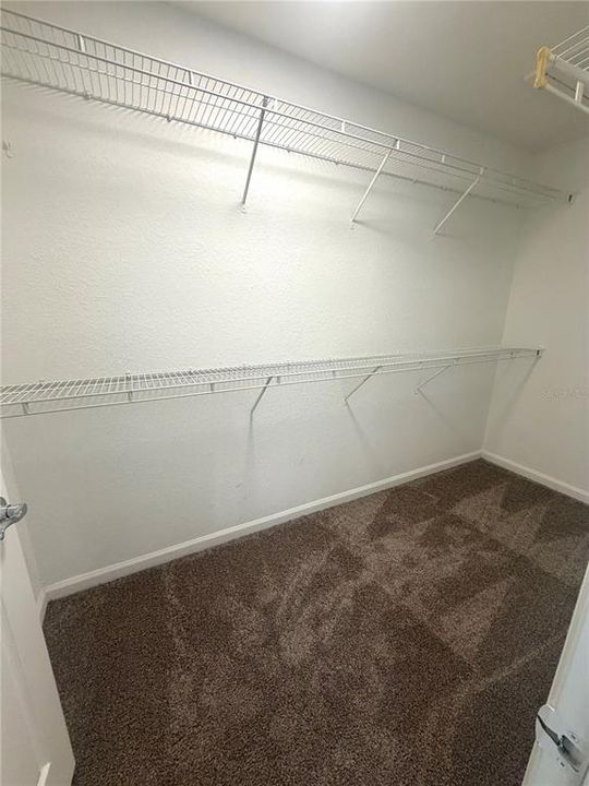 For Rent: $2,499 (3 beds, 2 baths, 1668 Square Feet)